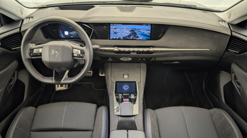 Photo 13 de l'offre de DS DS4 PureTech 130 EAT8 Performance Line+ à 22264€ chez Carlyss automobiles Vitré