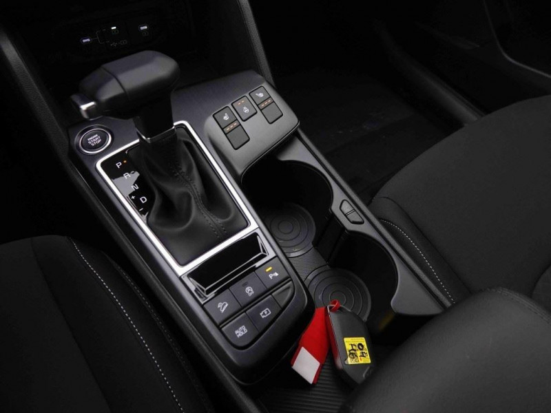 Photo 13 de l'offre de KIA SPORTAGE 1.6T-GDI DCT Pulse Plus New Model à 33948€ chez Carlyss automobiles Vitré