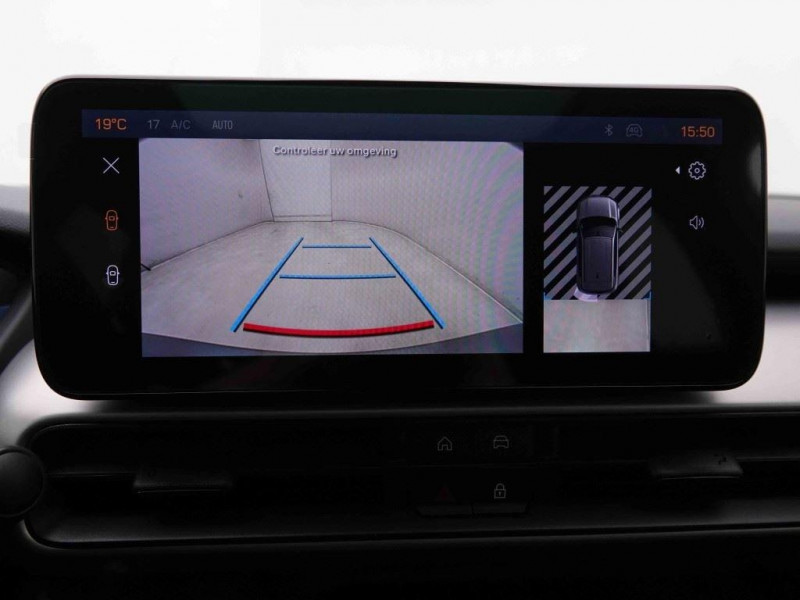 Photo 12 de l'offre de Jeep Avenger 1.2T e-Hybrid DCT Summit à 31469€ chez Carlyss automobiles Vitré