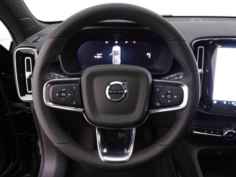 Photo 12 de l'offre de Volvo EC40 Recharge 238 Single Motor Plus à 43702€ chez Carlyss automobiles Vitré