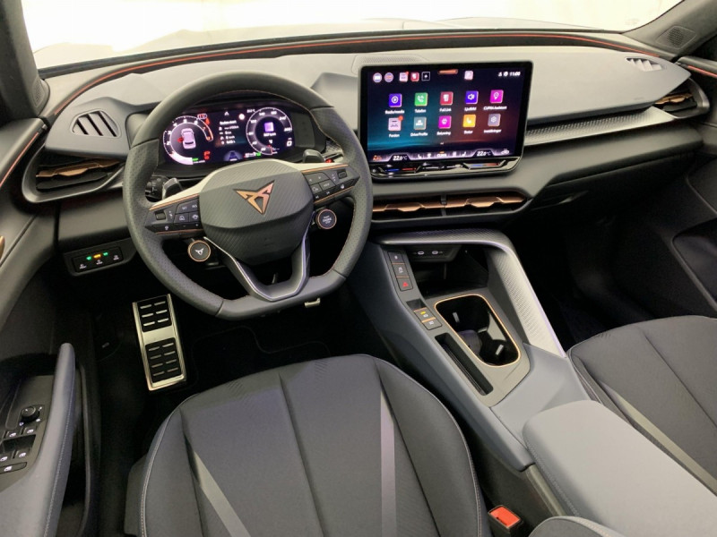 Photo 15 de l'offre de Cupra Terramar 1.5 eTSI Hybrid 150 ch DSG7 V à 36998€ chez Carlyss automobiles Vitré