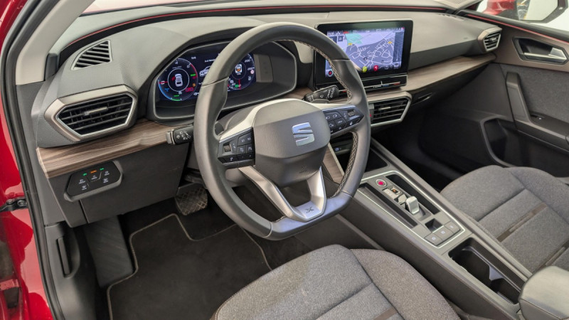 Photo 15 de l'offre de SEAT Leon E-HYBRID 204 CH DSG6 XCELLENCE à 21955€ chez Carlyss automobiles Vitré