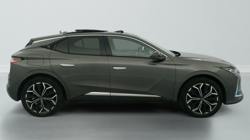 Photo 8 de l'offre de DS DS4 Hybride E-Tense 225 EAT8 Rivoli à 30289€ chez Carlyss automobiles Vitré