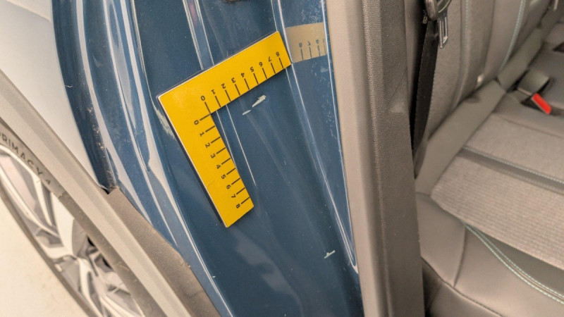 Photo 26 de l'offre de PEUGEOT 3008 PureTech 130ch S&S BVM6 Allure Pack à 19879€ chez Carlyss automobiles Vitré