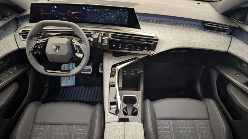 Photo 12 de l'offre de PEUGEOT 3008 Hybrid 145 e-DCS6 GT à 34998€ chez Carlyss automobiles Vitré