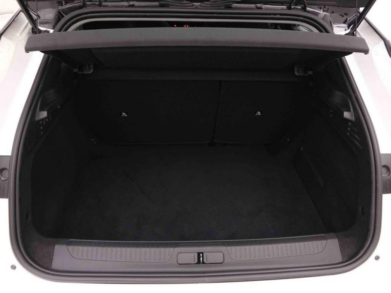 Photo 6 de l'offre de DS DS4 1.2 T 130 EAT8 Bastille à 24198€ chez Carlyss automobiles Vitré