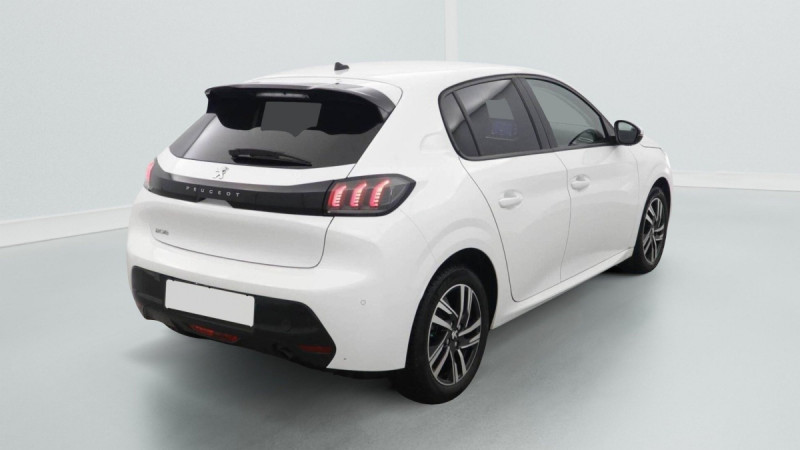 Photo 6 de l'offre de PEUGEOT 208 PureTech 100 S&S EAT8 Allure à 16598€ chez Carlyss automobiles Vitré