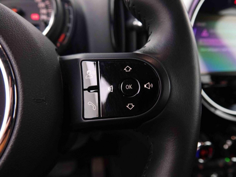 Photo 21 de l'offre de Mini Countryman SE 1.5 PHEV Steptronic AWD Business Edition+Leather+LED+Navi à 28398€ chez Carlyss automobiles Vitré