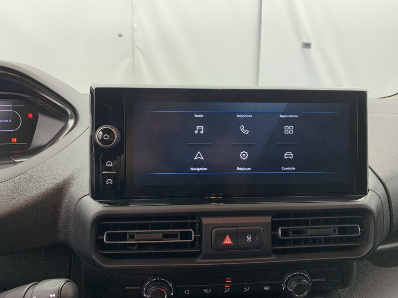 Photo 16 de l'offre de PEUGEOT Partner Fourgon M 650 KG BLUEHDI 130 S&S EAT8 à 21837€ chez Carlyss automobiles Vitré