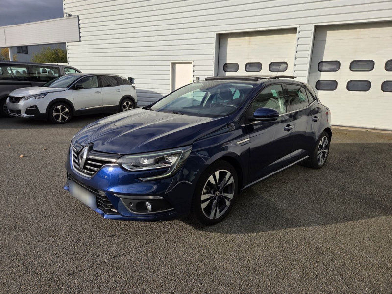 Photo 5 de l'offre de Renault Mégane Berline (4) Intens TCe 140 FAP à 15990€ chez Carlyss automobiles Vitré