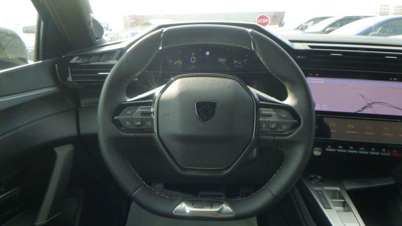 Photo 4 de l'offre de Peugeot 408 PureTech 130 ch S&S EAT8 GT à 33397€ chez Carlyss automobiles Vitré