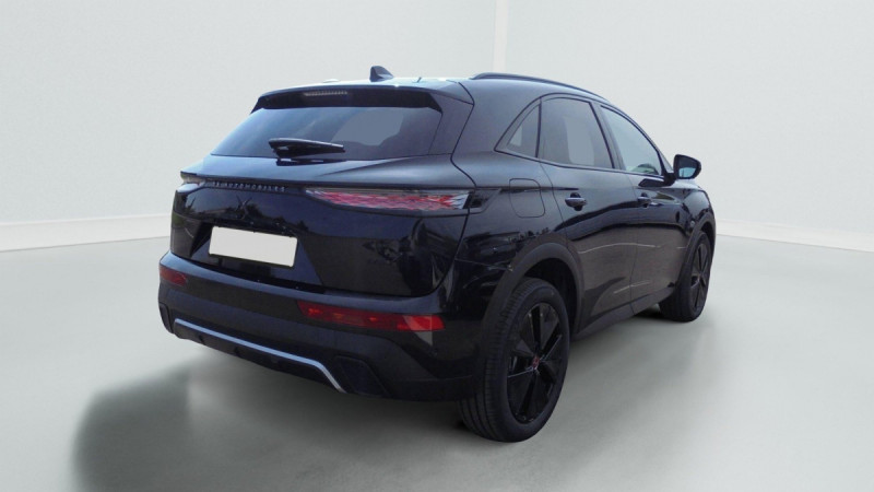 Photo 3 de l'offre de DS DS 7 BlueHDi 130 EAT8 Performance Line à 34398€ chez Carlyss automobiles Vitré