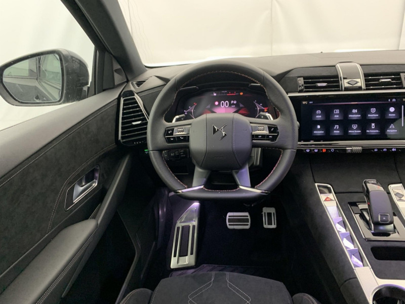 Photo 13 de l'offre de DS DS7 BlueHDi 130 EAT8 Pallas à 33998€ chez Carlyss automobiles Vitré