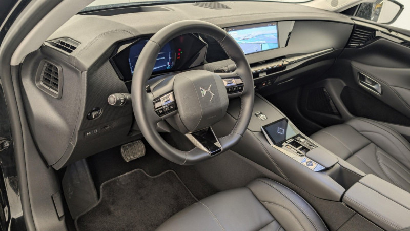 Photo 15 de l'offre de DS DS4 Hybride E-Tense 225 EAT8 Rivoli à 31187€ chez Carlyss automobiles Vitré