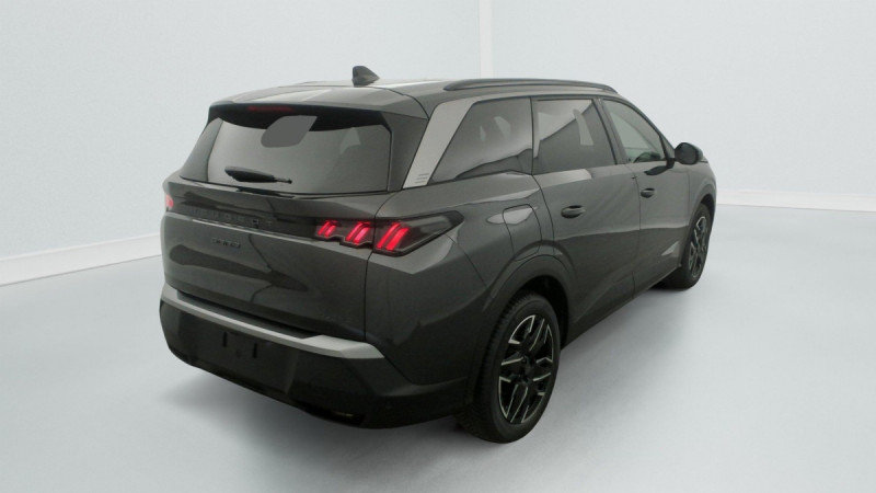 Photo 7 de l'offre de PEUGEOT 5008 Hybrid 145 e-DCS6 Allure à 31998€ chez Carlyss automobiles Vitré