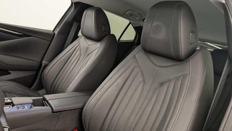 Photo 16 de l'offre de DS DS4 PureTech 130 EAT8 Rivoli à 23656€ chez Carlyss automobiles Vitré