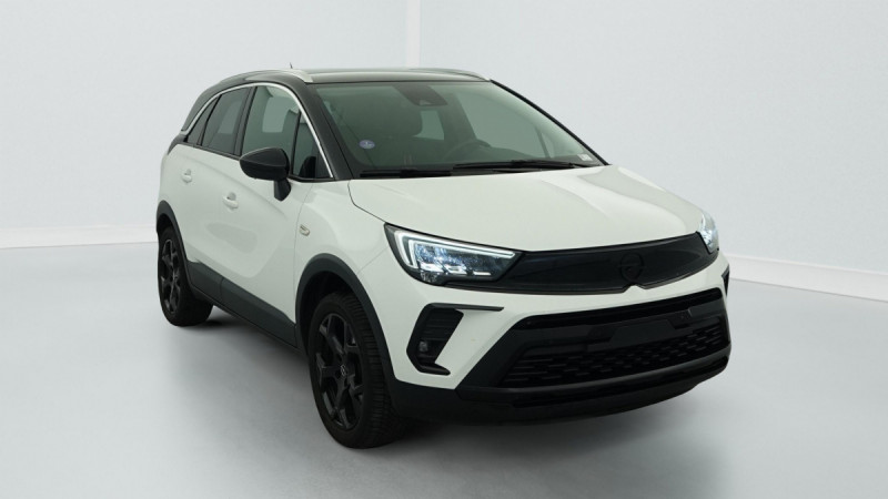 Photo 1 de l'offre de OPEL Crossland 1.2 Turbo 130 ch BVA6 GS Line à 14998€ chez Carlyss automobiles Vitré