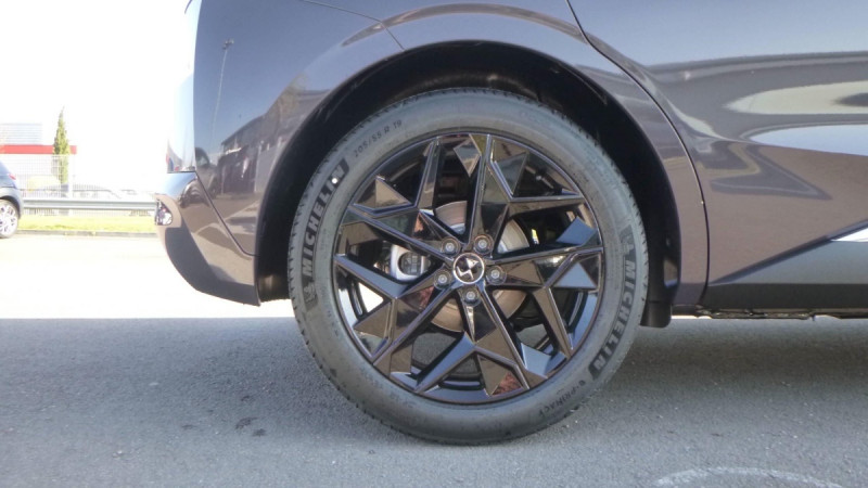 Photo 4 de l'offre de DS DS4 BlueHDi 130 EAT8 Pallas à 32398€ chez Carlyss automobiles Vitré