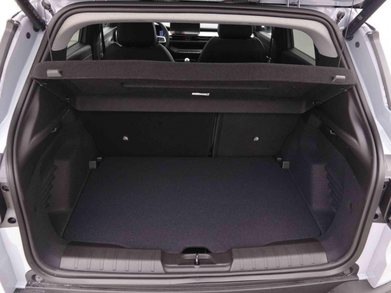 Photo 6 de l'offre de Jeep Avenger 1.2T 100 Summit à 27462€ chez Carlyss automobiles Vitré