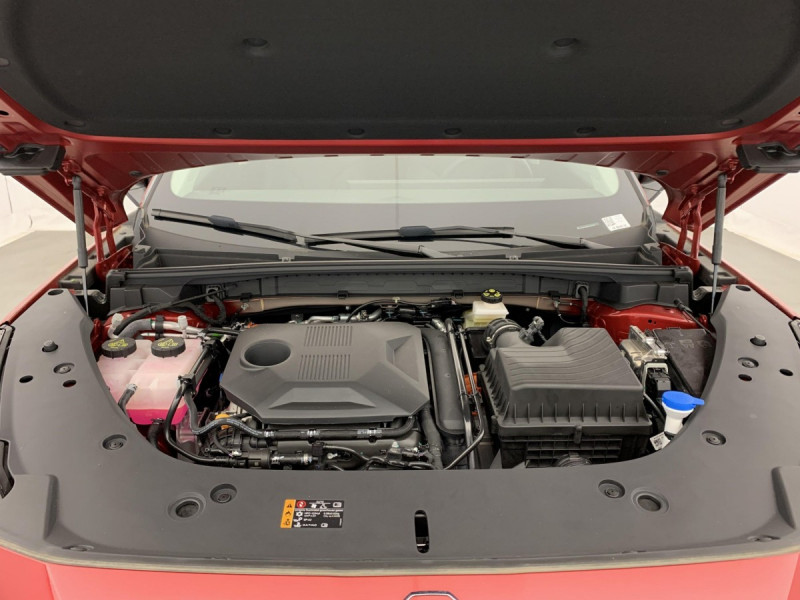 Photo 20 de l'offre de MG Motor EHS 1.5T PHEV 272 ch Luxury à 31598€ chez Carlyss automobiles Vitré