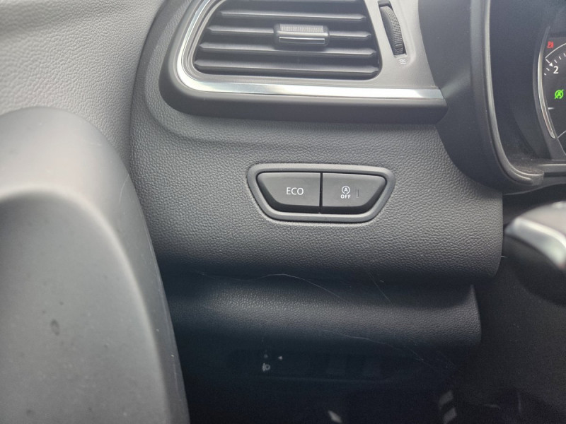 Photo 20 de l'offre de RENAULT Kadjar Business Blue dCi 115 EDC à 13990€ chez Carlyss automobiles Vitré