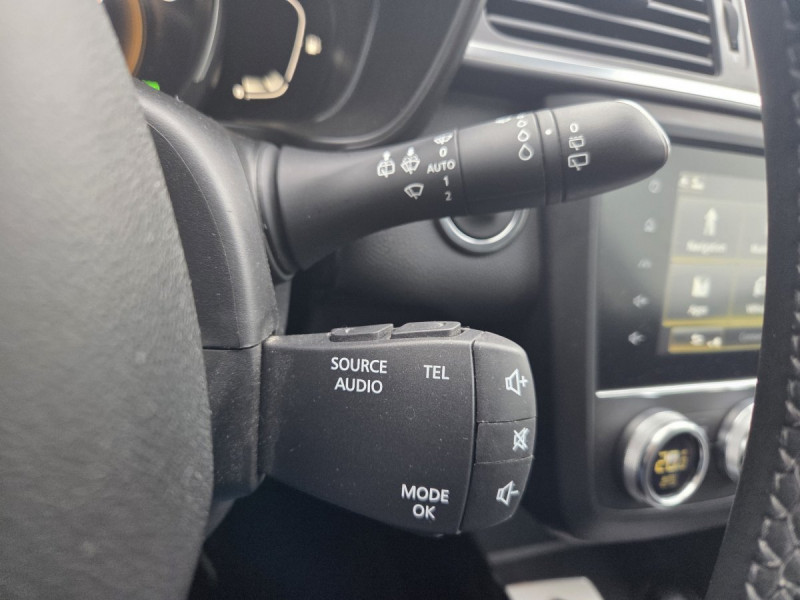 Photo 19 de l'offre de RENAULT Kadjar Evolution dCi 115 EDC à 15990€ chez Carlyss automobiles Vitré