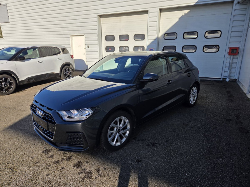 Photo 2 de l'offre de AUDI A1 Sportback (2) 1.0 TFSI 95 Design à 15990€ chez Carlyss automobiles Vitré