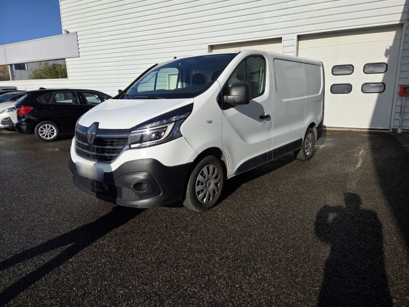 Photo 5 de l'offre de Renault Trafic (3) 12325 euros HT NV FG GCF L1H1 1000 dCi 120 à 14790€ chez Carlyss automobiles Vitré