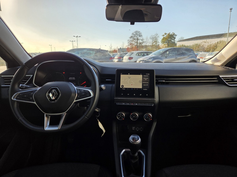 Photo 8 de l'offre de RENAULT Clio (5) Business Blue dCi 85 à 11490€ chez Carlyss automobiles Vitré