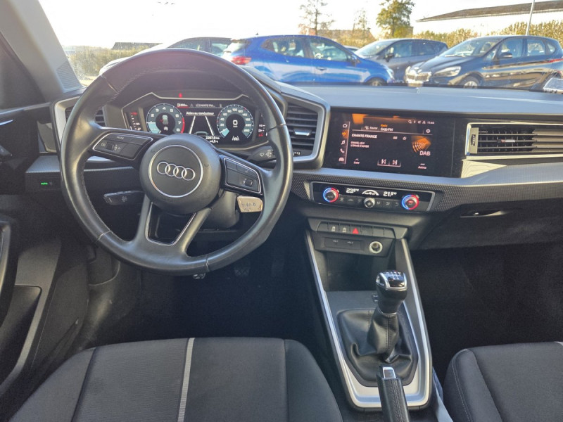 Photo 6 de l'offre de AUDI A1 Sportback (2) 1.0 TFSI 95 Design à 15990€ chez Carlyss automobiles Vitré