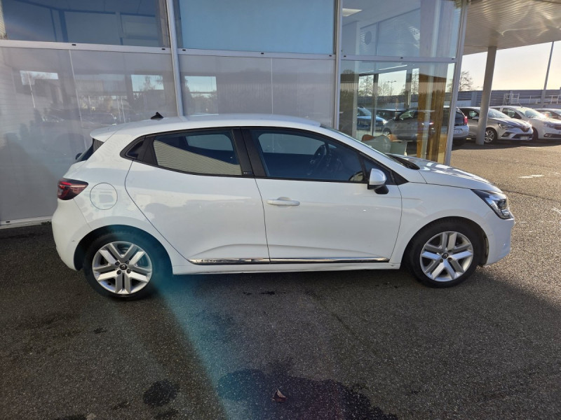 Photo 5 de l'offre de RENAULT Clio (5) Business E-TECH 140 -21 à 13490€ chez Carlyss automobiles Vitré