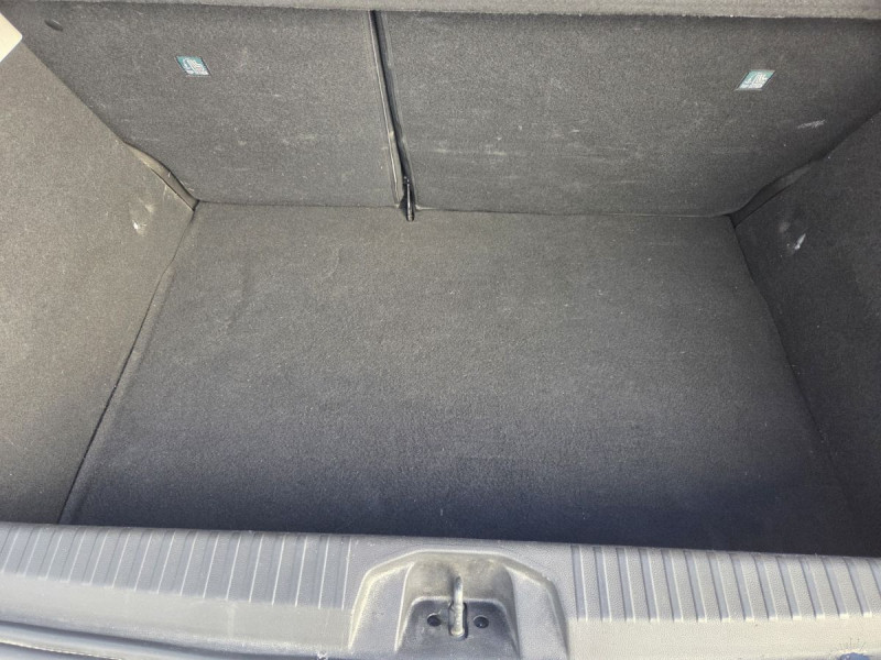 Photo 24 de l'offre de RENAULT Clio (5) Business E-TECH 140 -21 à 13490€ chez Carlyss automobiles Vitré