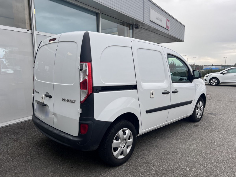 Photo 4 de l'offre de Renault Kangoo Express (2) 10825 euros HT Extra R-Link dCi 90 EDC à 12990€ chez Carlyss automobiles Vitré