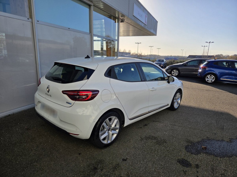 Photo 4 de l'offre de RENAULT Clio (5) Business E-TECH 140 -21 à 13490€ chez Carlyss automobiles Vitré