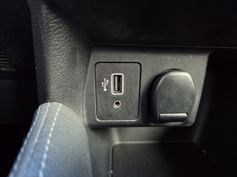 Photo 18 de l'offre de Nissan Micra (5) IG-T 100 Business Edition à 11790€ chez Carlyss automobiles Vitré