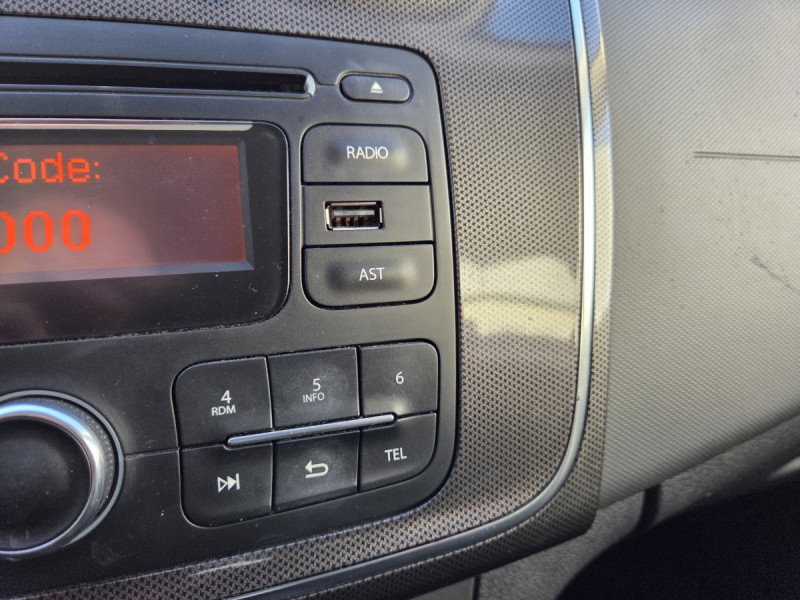 Photo 11 de l'offre de Dacia Sandero (2) Stepway Ambiance TCe 90 E6 à 8490€ chez Carlyss automobiles Vitré