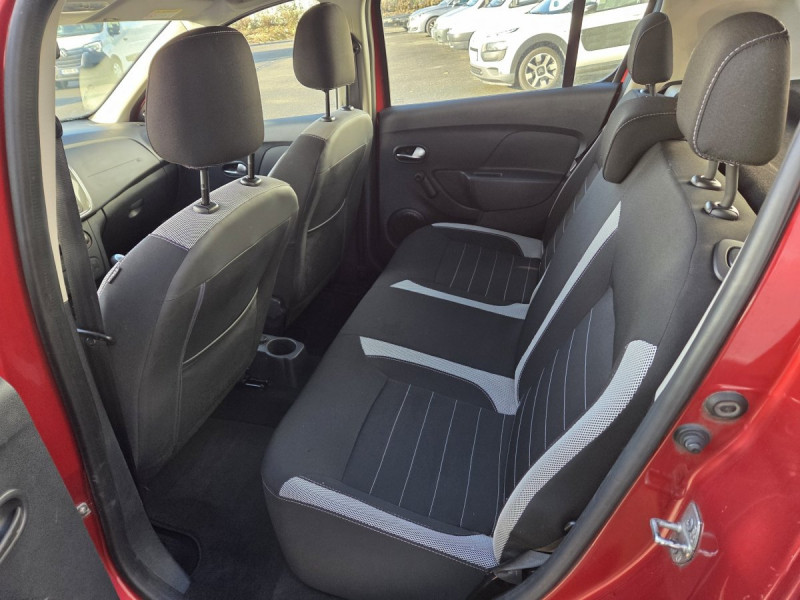 Photo 7 de l'offre de Dacia Sandero (2) Stepway Ambiance TCe 90 E6 à 8490€ chez Carlyss automobiles Vitré