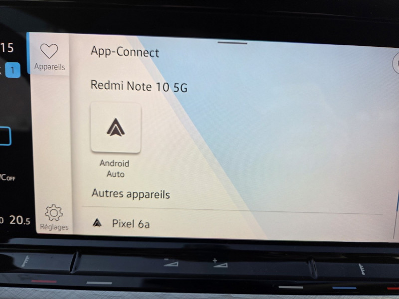 Photo 13 de l'offre de Volkswagen Golf (8) 1.0 TSI OPF 110 BVM6 Life Busi à 17990€ chez Carlyss automobiles Vitré