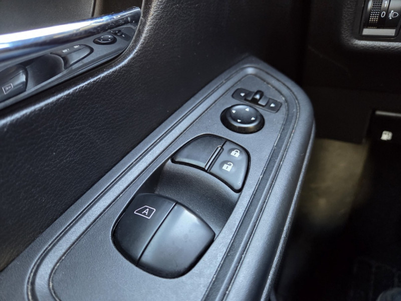 Photo 17 de l'offre de Nissan Micra (5) IG-T 100 Business Edition à 11790€ chez Carlyss automobiles Vitré