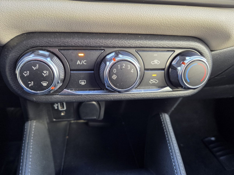 Photo 12 de l'offre de Nissan Micra (5) IG-T 100 Business Edition à 11790€ chez Carlyss automobiles Vitré