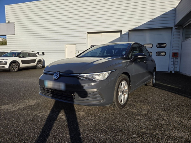 Photo 5 de l'offre de Volkswagen Golf (8) 1.0 TSI OPF 110 BVM6 Life Busi à 17990€ chez Carlyss automobiles Vitré