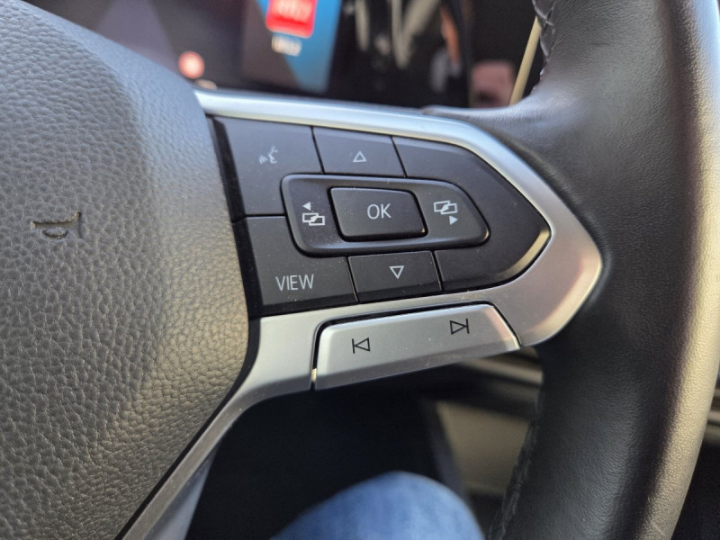 Photo 20 de l'offre de Volkswagen Golf (8) 1.0 TSI OPF 110 BVM6 Life Busi à 17990€ chez Carlyss automobiles Vitré