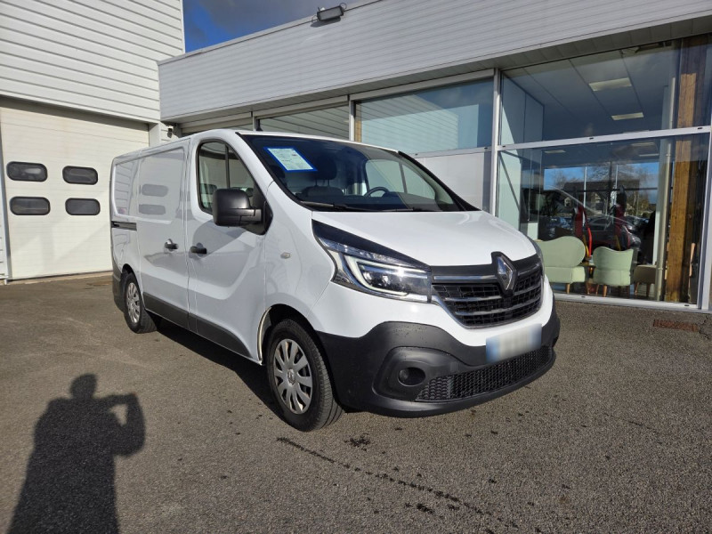 Renault Trafic (3) 18325 euros HT FG GCF L1H1 1200 Energy dCi 145 EDC Diesel Blanc Occasion à vendre