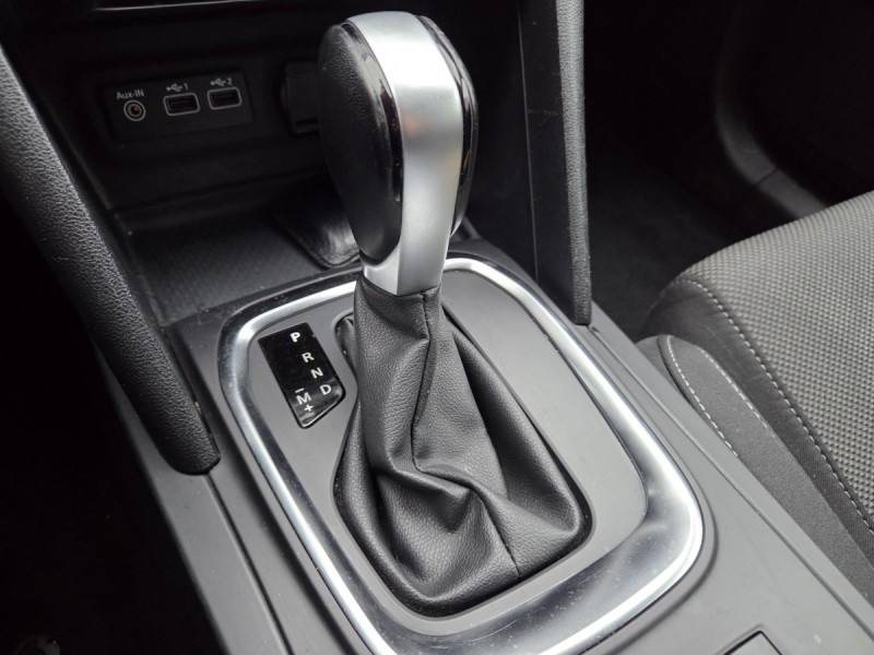 Photo 16 de l'offre de Renault Mégane Berline (4) evolution Blue dCi 115 EDC à 14290€ chez Carlyss automobiles Vitré