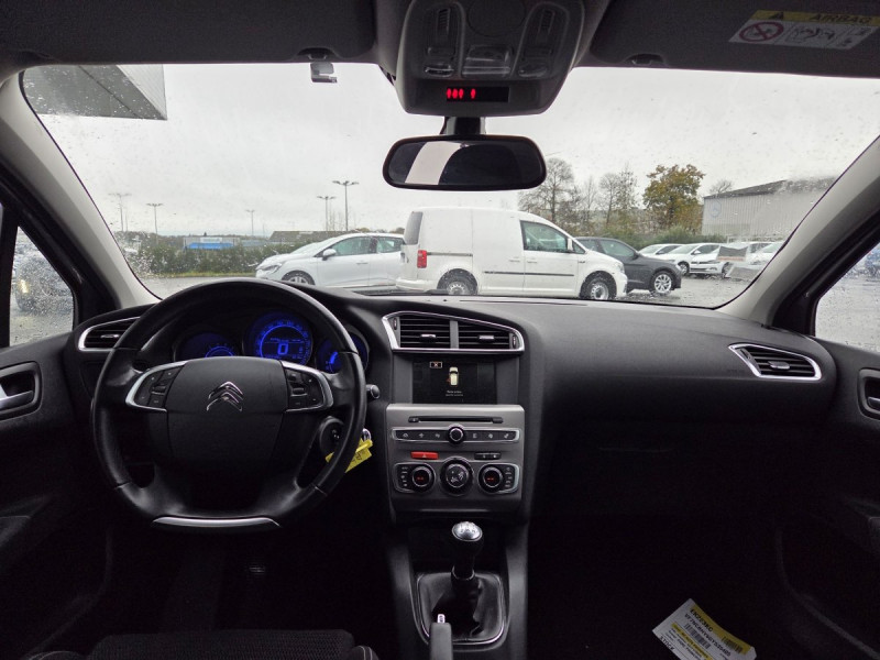 Photo 5 de l'offre de CITROEN C4 (2) BlueHDi 100 S&S BVM 86g Mill Business à 11990€ chez Carlyss automobiles Vitré