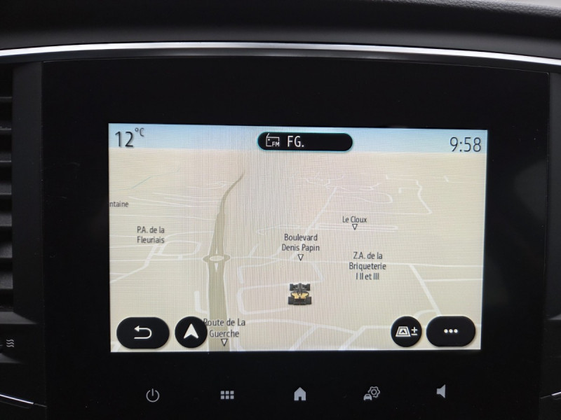 Photo 11 de l'offre de Renault Mégane Berline (4) evolution Blue dCi 115 à 14490€ chez Carlyss automobiles Vitré