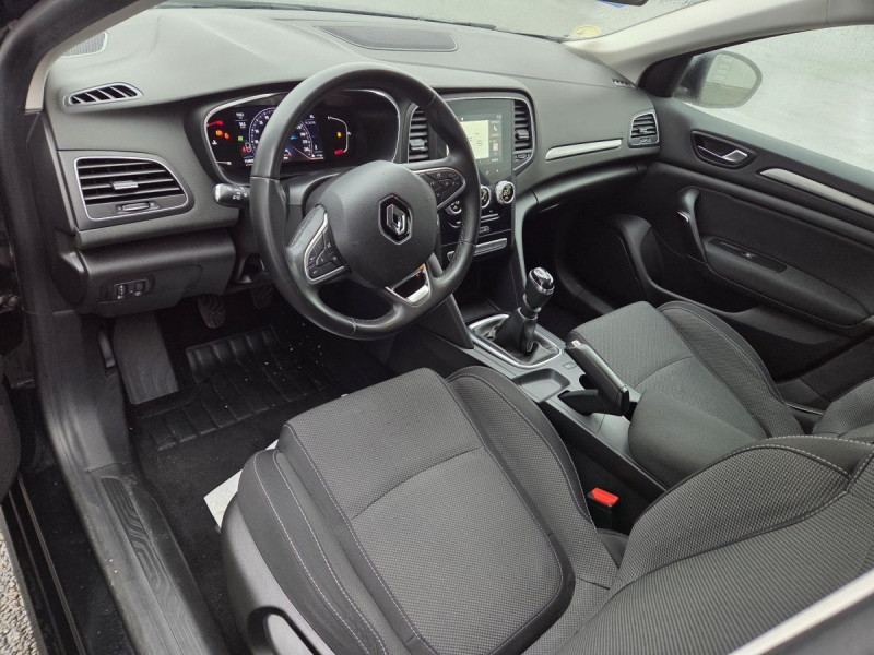 Photo 7 de l'offre de Renault Mégane Berline (4) evolution Blue dCi 115 à 14490€ chez Carlyss automobiles Vitré