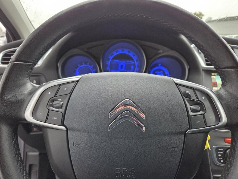 Photo 8 de l'offre de CITROEN C4 (2) BlueHDi 100 S&S BVM 86g Mill Business à 11990€ chez Carlyss automobiles Vitré