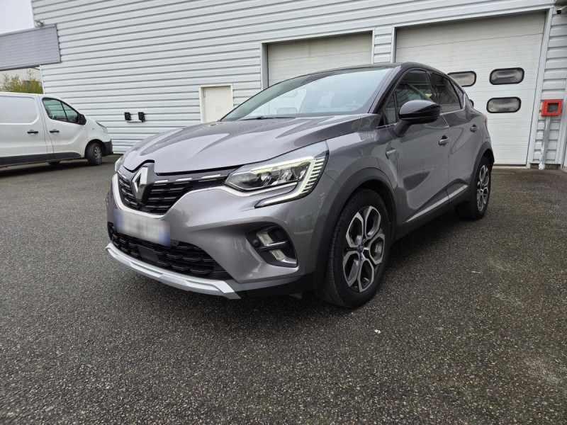 Photo 5 de l'offre de Renault Captur (2) Intens E-TECH Plug-in 160 -21 à 17990€ chez Carlyss automobiles Vitré