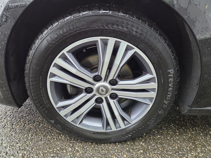 Photo 6 de l'offre de Renault Mégane Berline (4) evolution Blue dCi 115 à 14490€ chez Carlyss automobiles Vitré